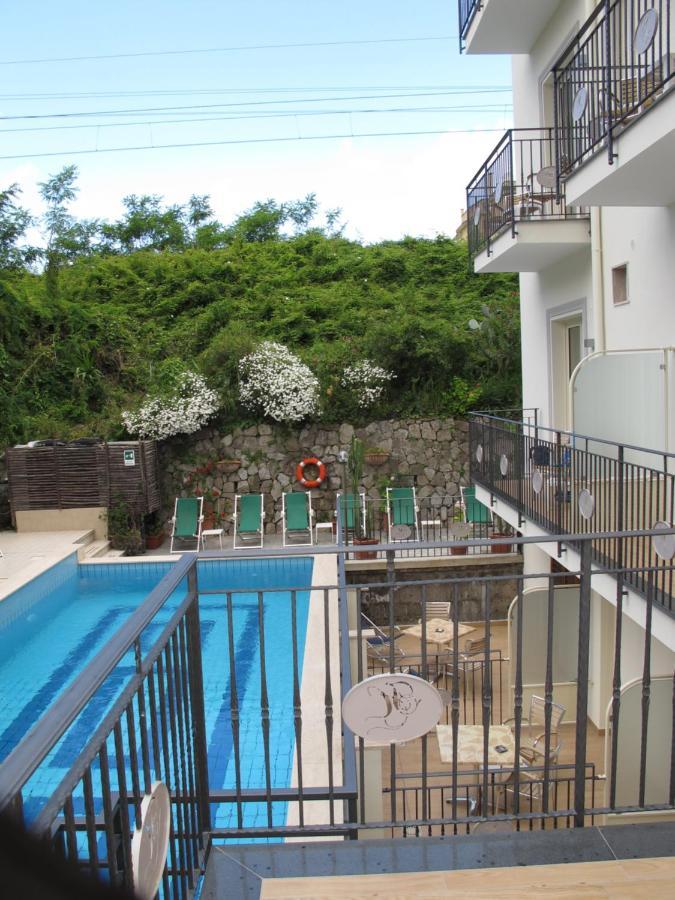 Hotel Club (Adults Only) Sant'Agnello Dış mekan fotoğraf