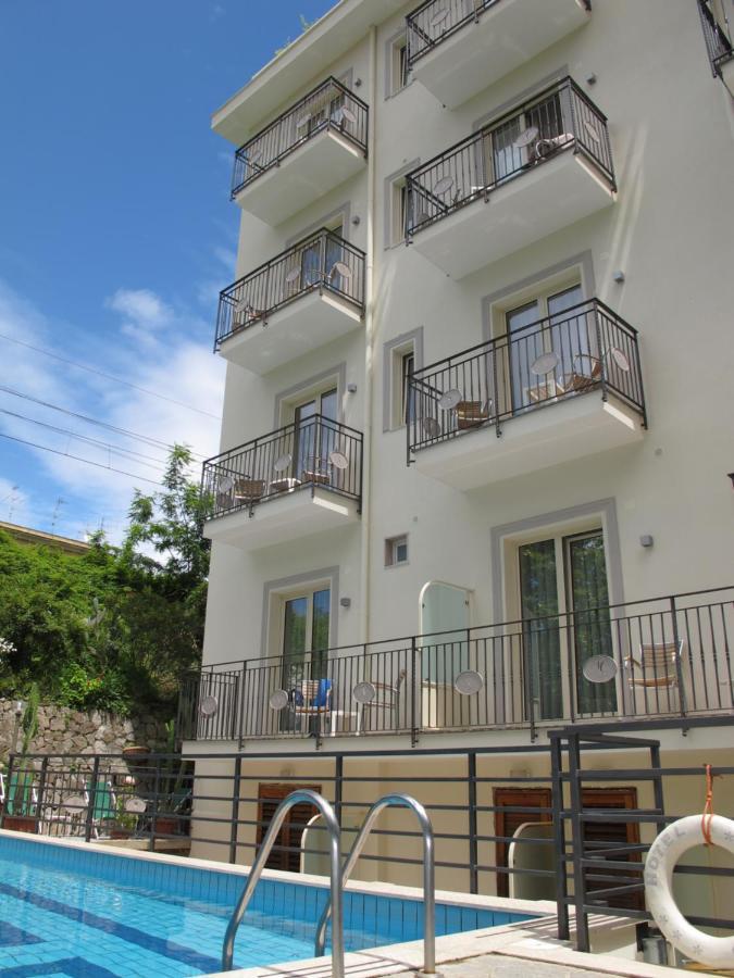 Hotel Club (Adults Only) Sant'Agnello Dış mekan fotoğraf